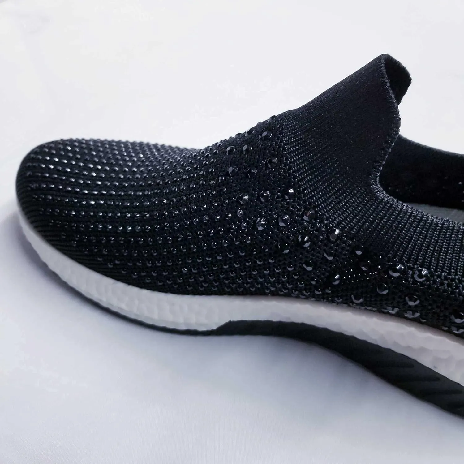 7K Slip On Sneakers for Women, Ultra Light Fashion Tennis Shoes, Breathable Mesh Fabric