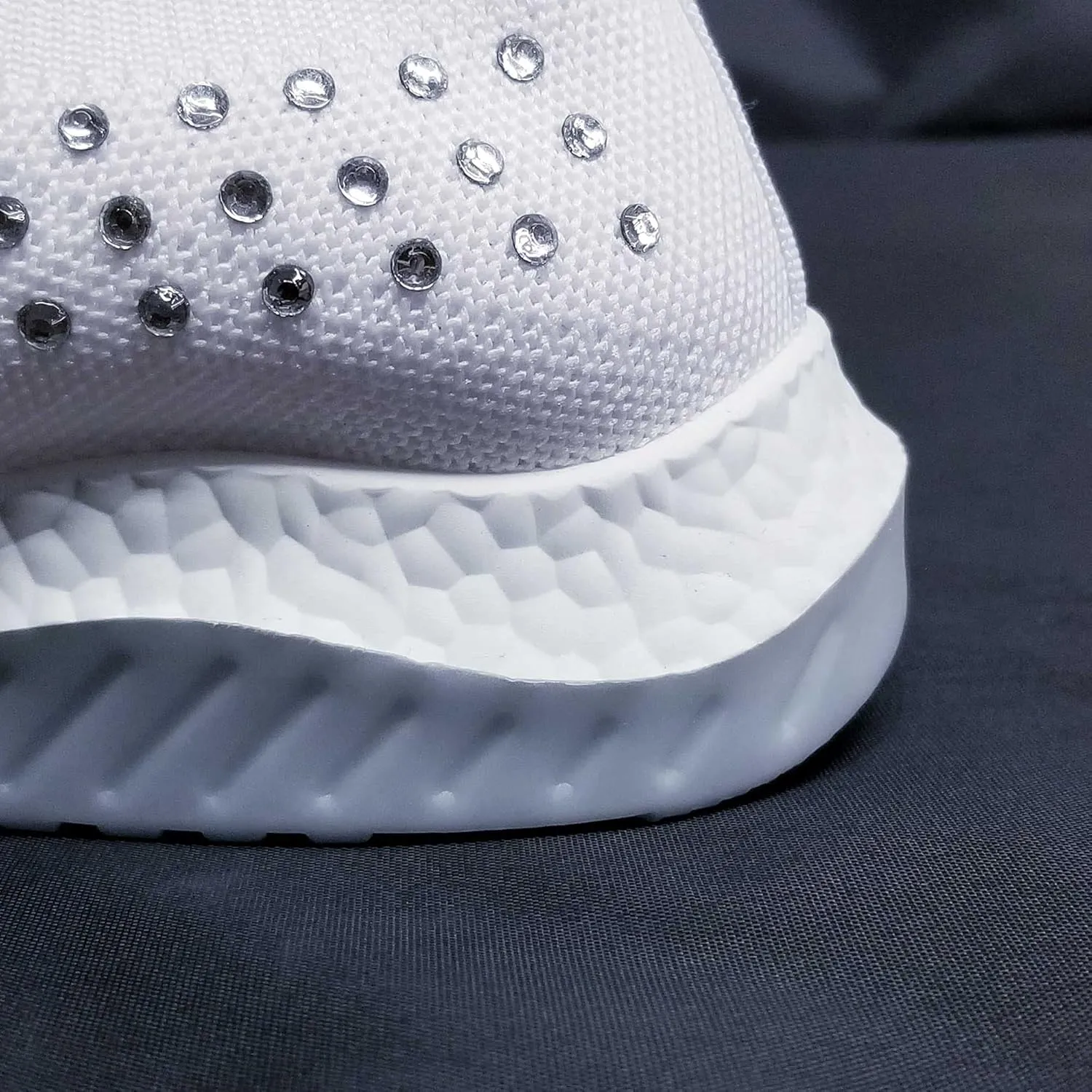 7K Slip On Sneakers for Women, Ultra Light Fashion Tennis Shoes, Breathable Mesh Fabric