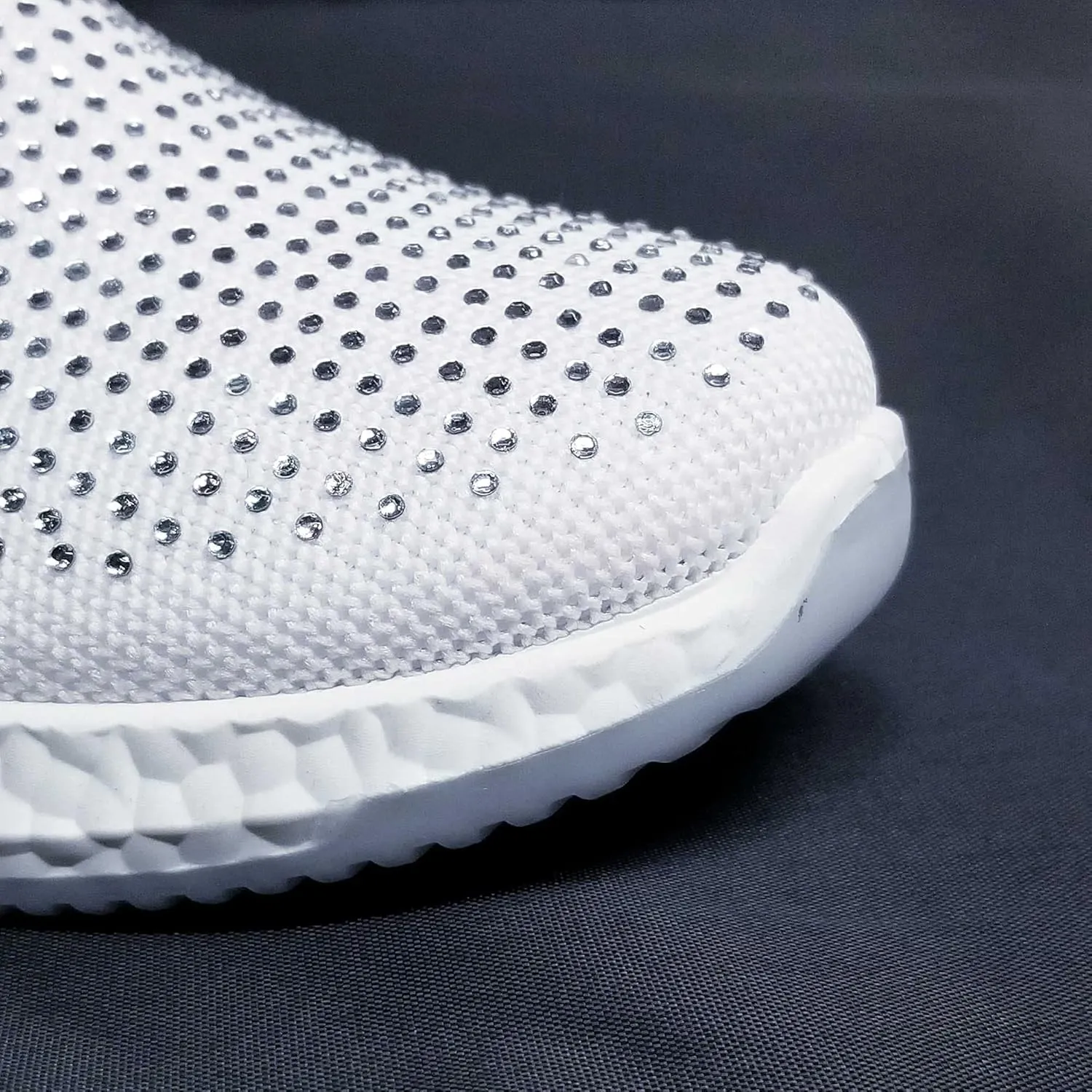 7K Slip On Sneakers for Women, Ultra Light Fashion Tennis Shoes, Breathable Mesh Fabric
