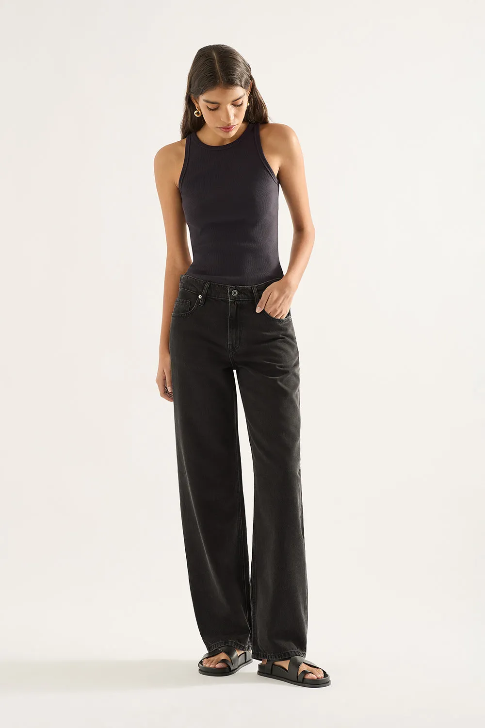 Avril Mid Slouchy Wide Jean Aged Black