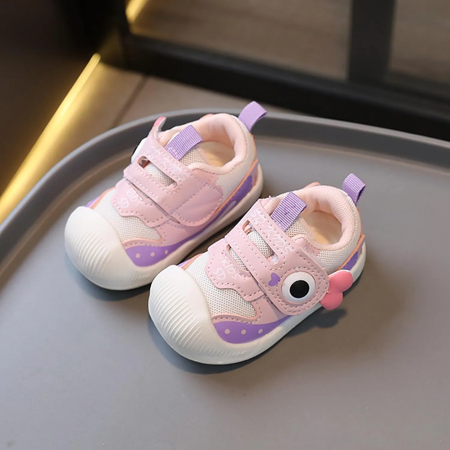 Baby Infant First Walking Sneakers Squeaky Hook Loop Non Slip First Walking Sport Shoes Toddler Newborn Breathable Casual
