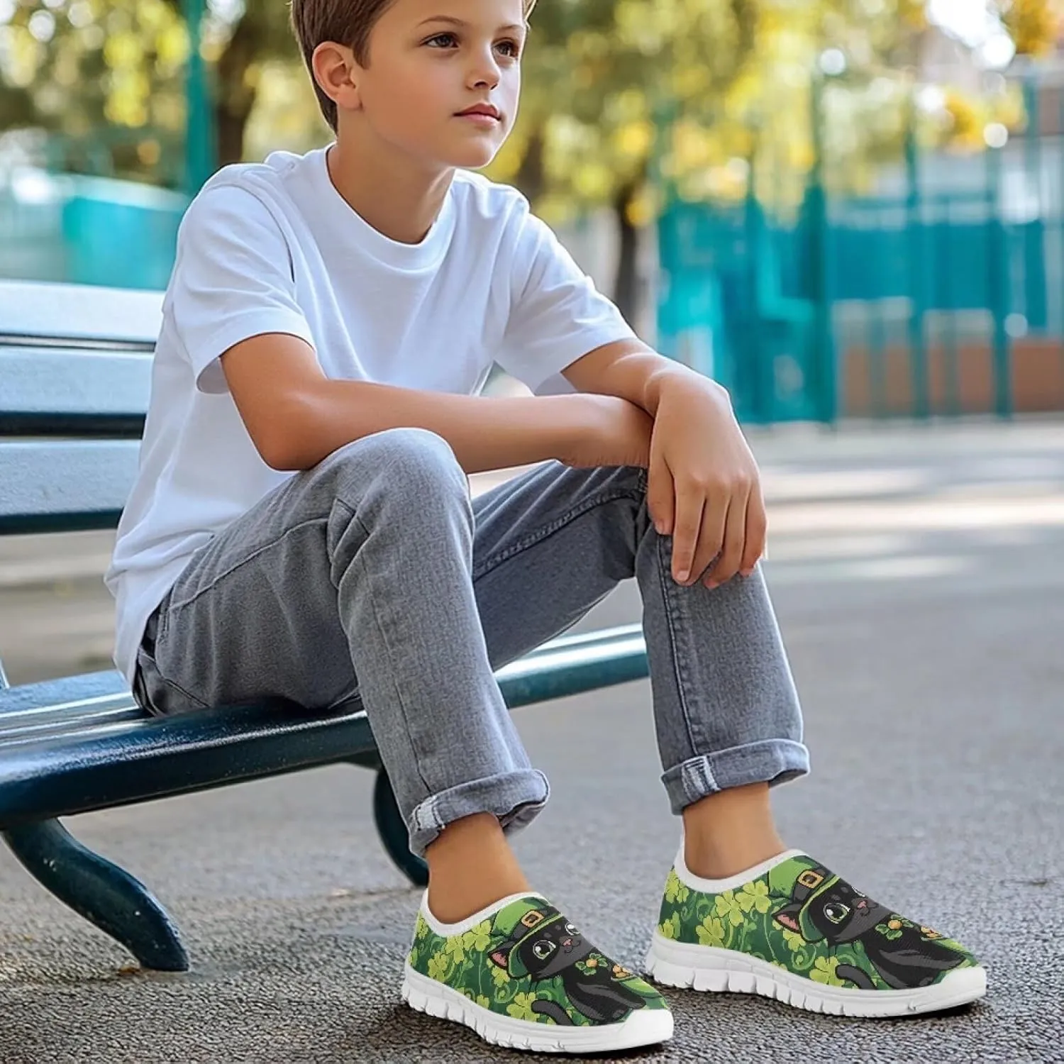 Big Kids Slip-On Walking Sneakers Casual Travel Loafers Tennis Shoes Breathable Workout Sneakers Lightweight Shoes US Size 11-15