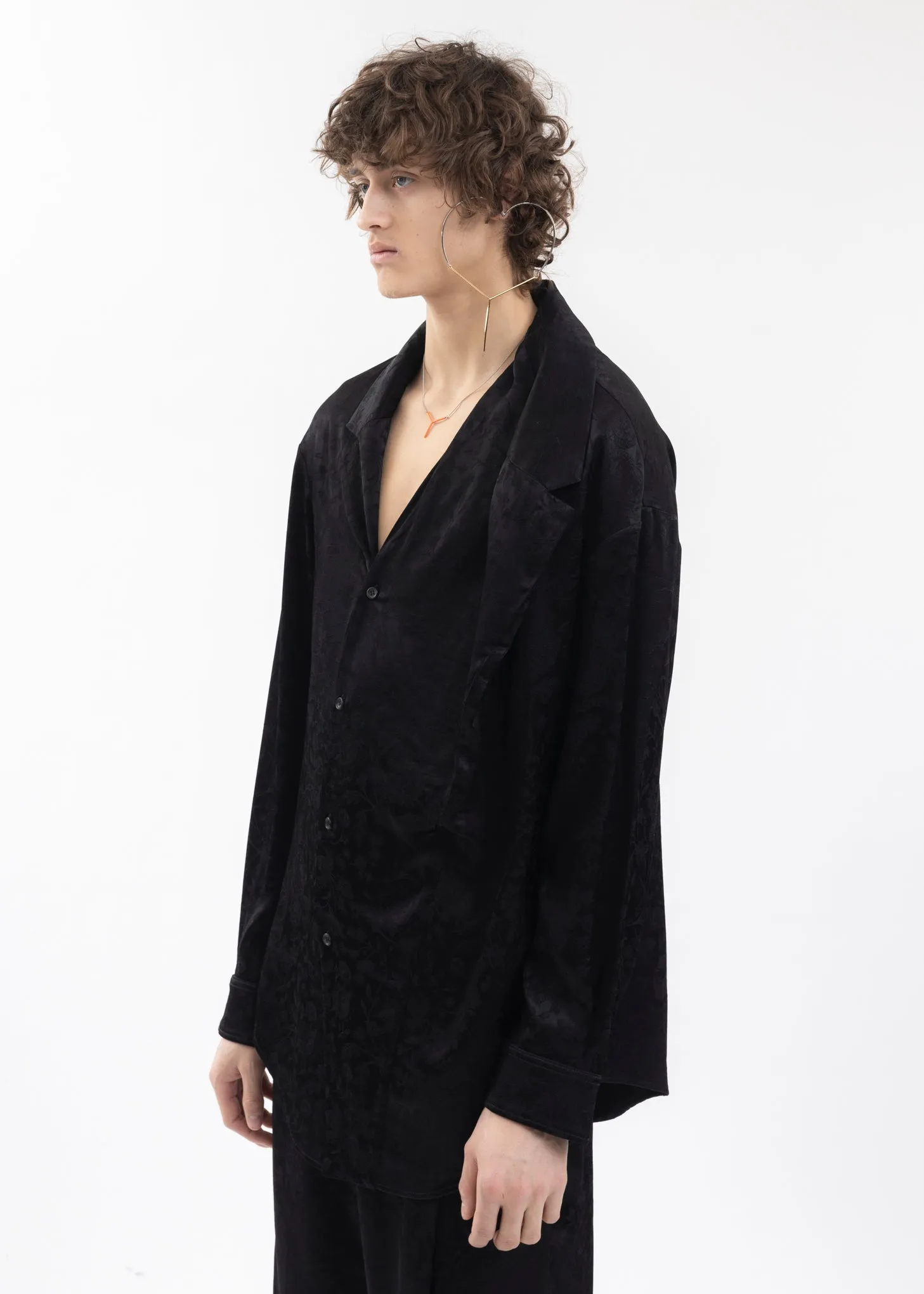 BLACK TWISTED LAPEL SHIRT