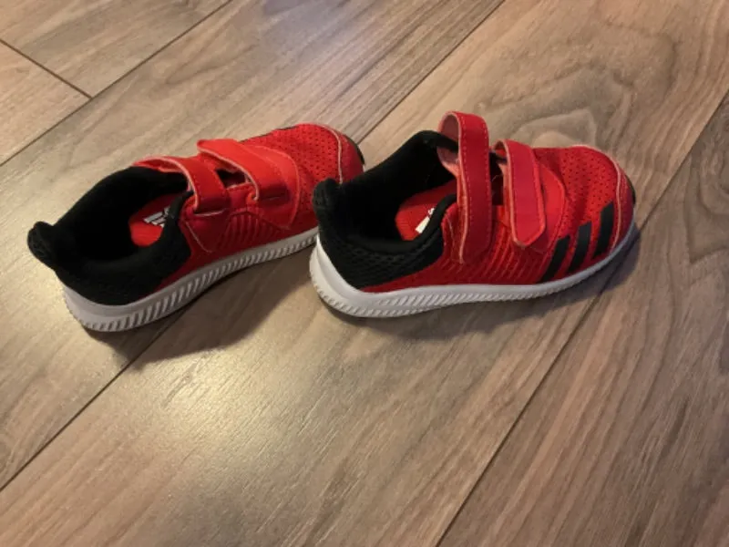 Boys Red Adidas Size 7, Shoes 7 (Walkers:12-24 mth)
