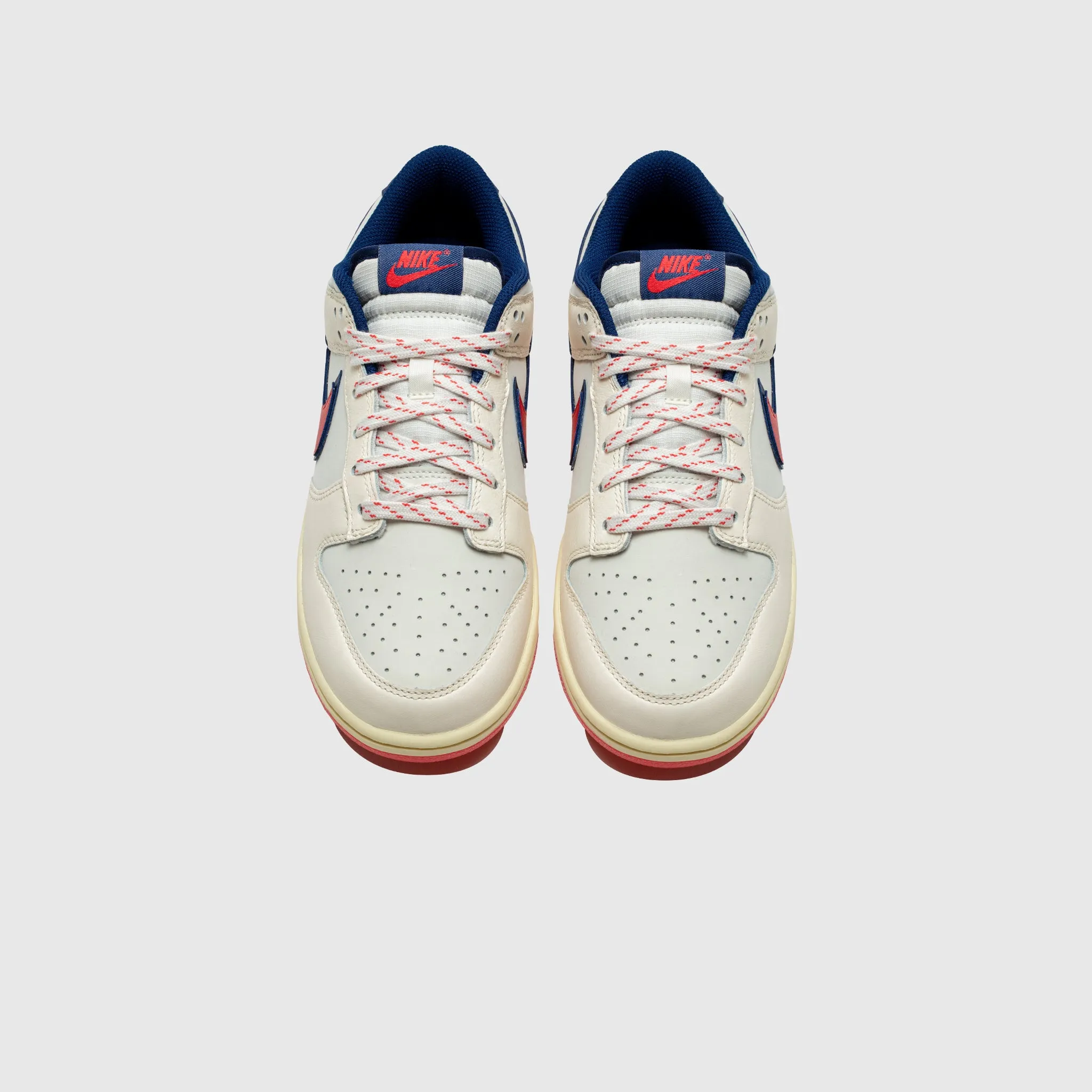 DUNK LOW RETRO SE "LIGHT CRIMSON"