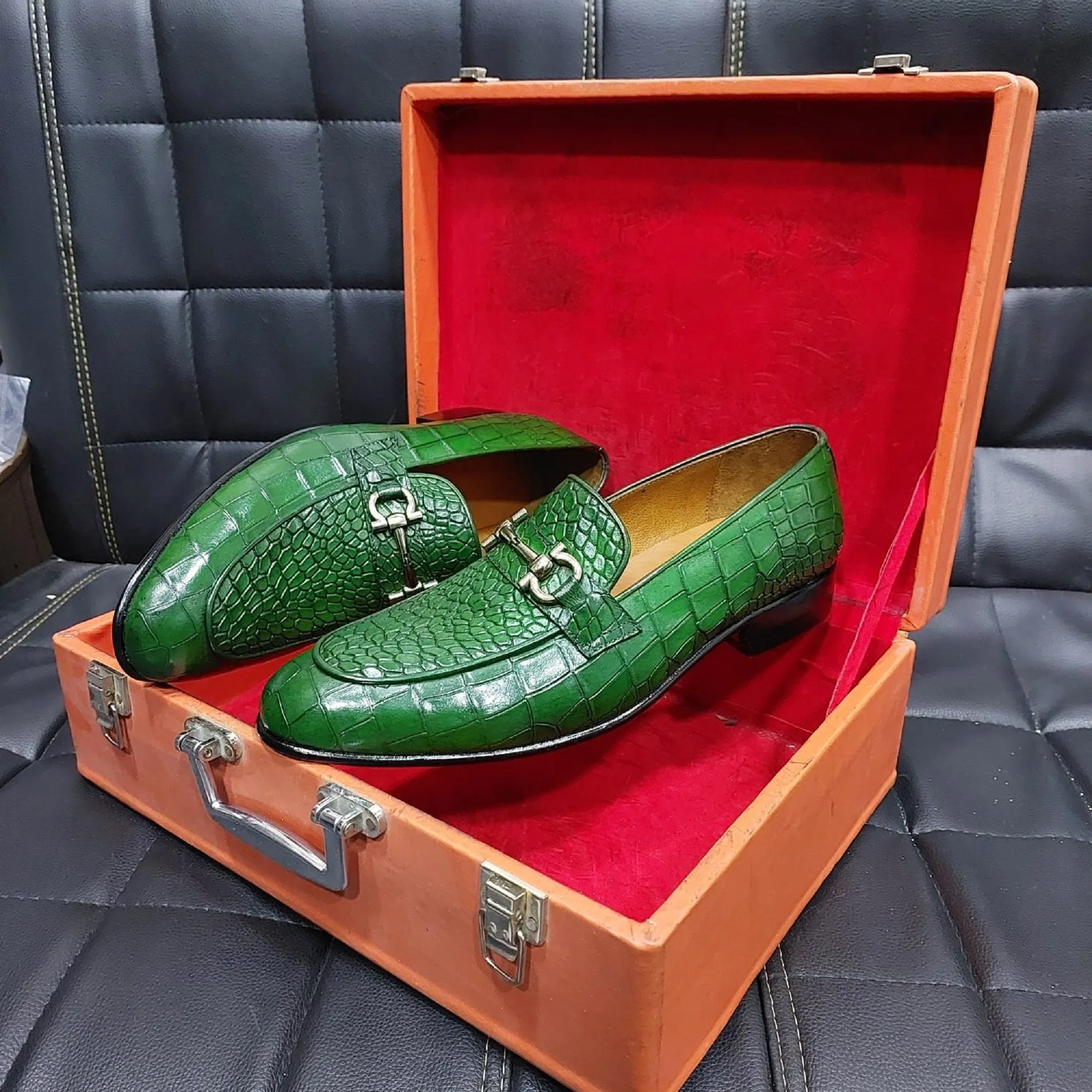 Handmade Alligator Textured Genuine Cow-Hide Leather Buckle Loafers For Men, Dress Formal Slip On Stylish Loafer Dress & Moccasin Shoes