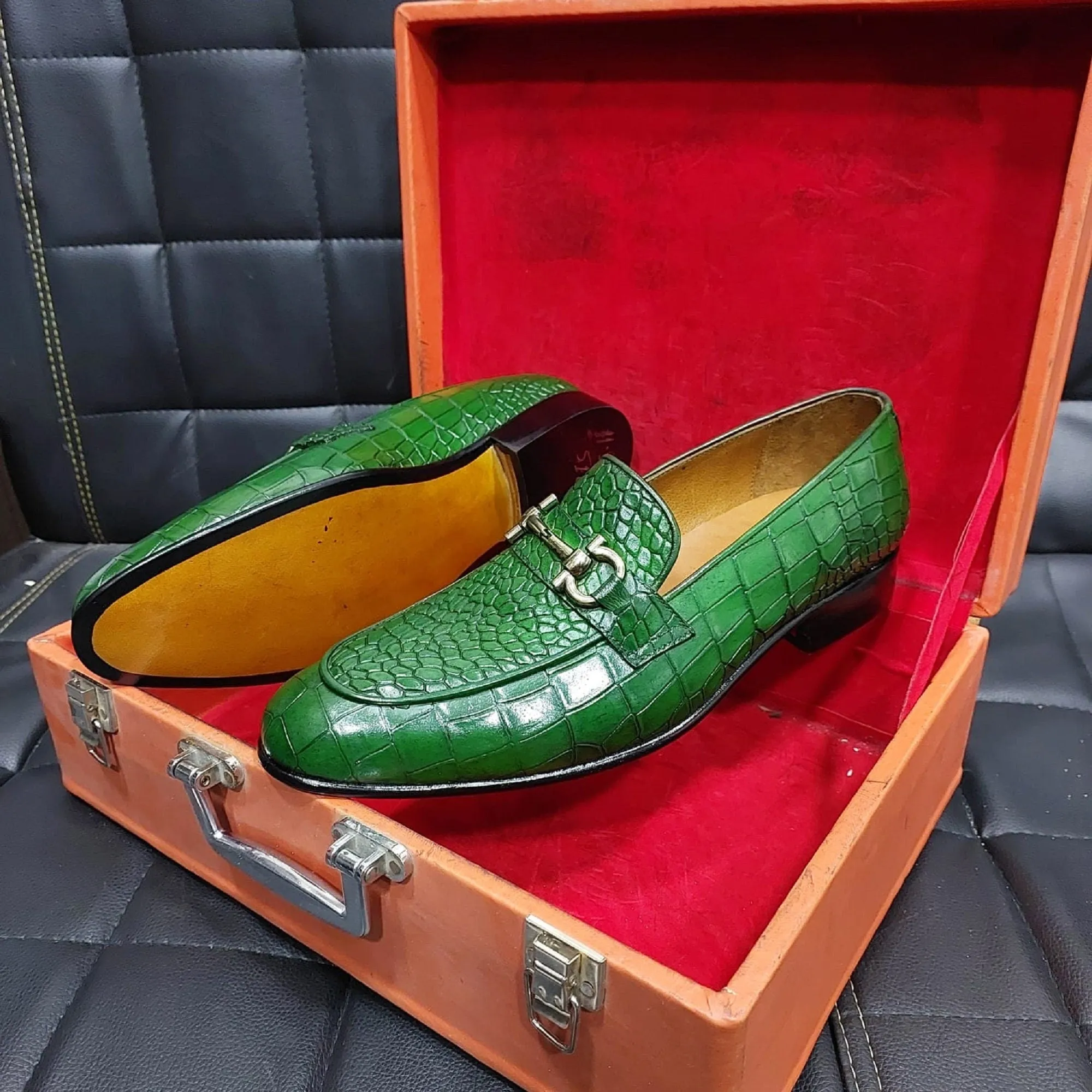 Handmade Alligator Textured Genuine Cow-Hide Leather Buckle Loafers For Men, Dress Formal Slip On Stylish Loafer Dress & Moccasin Shoes