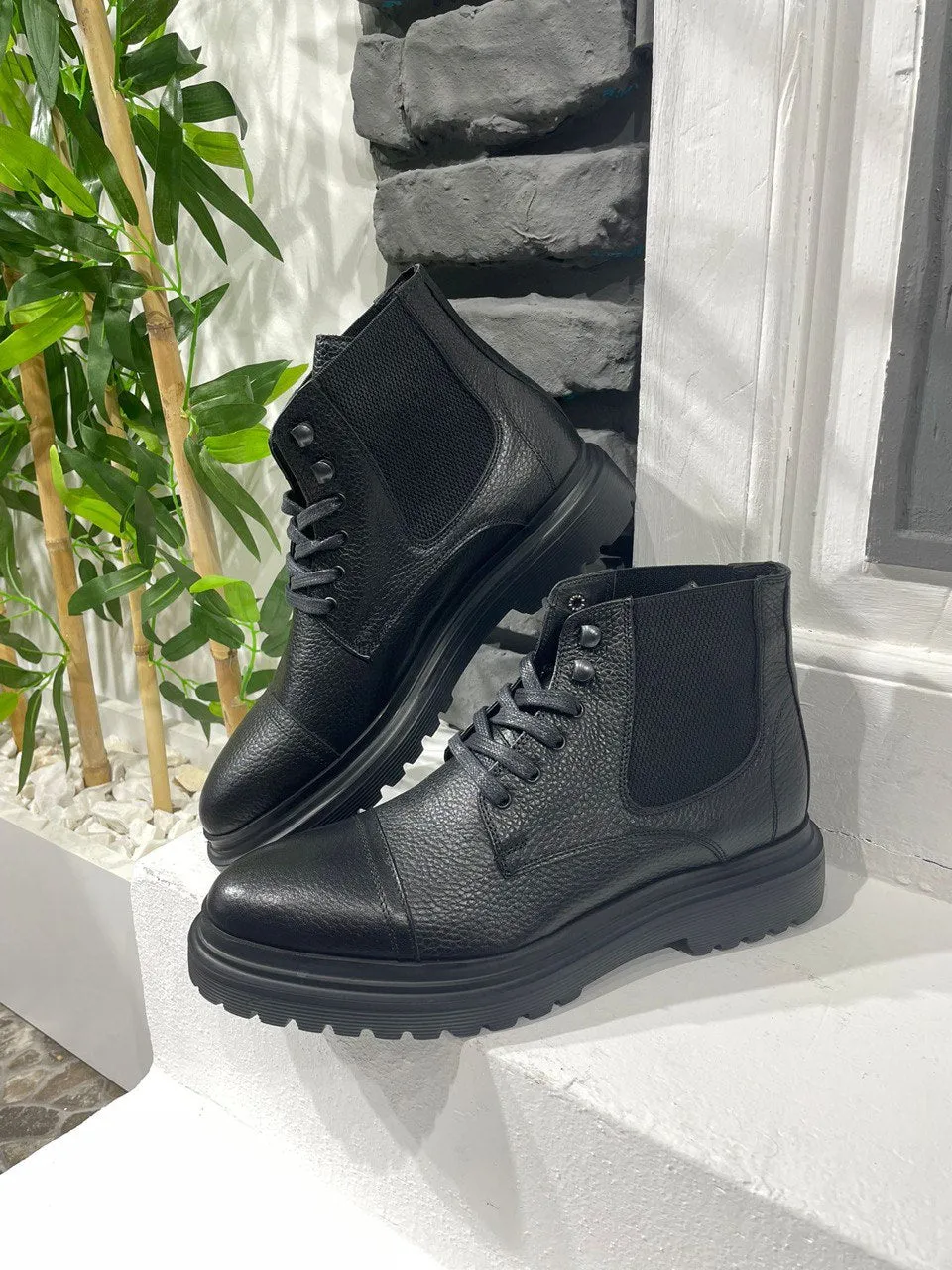 HolloMen Black Leather Combat Boots.