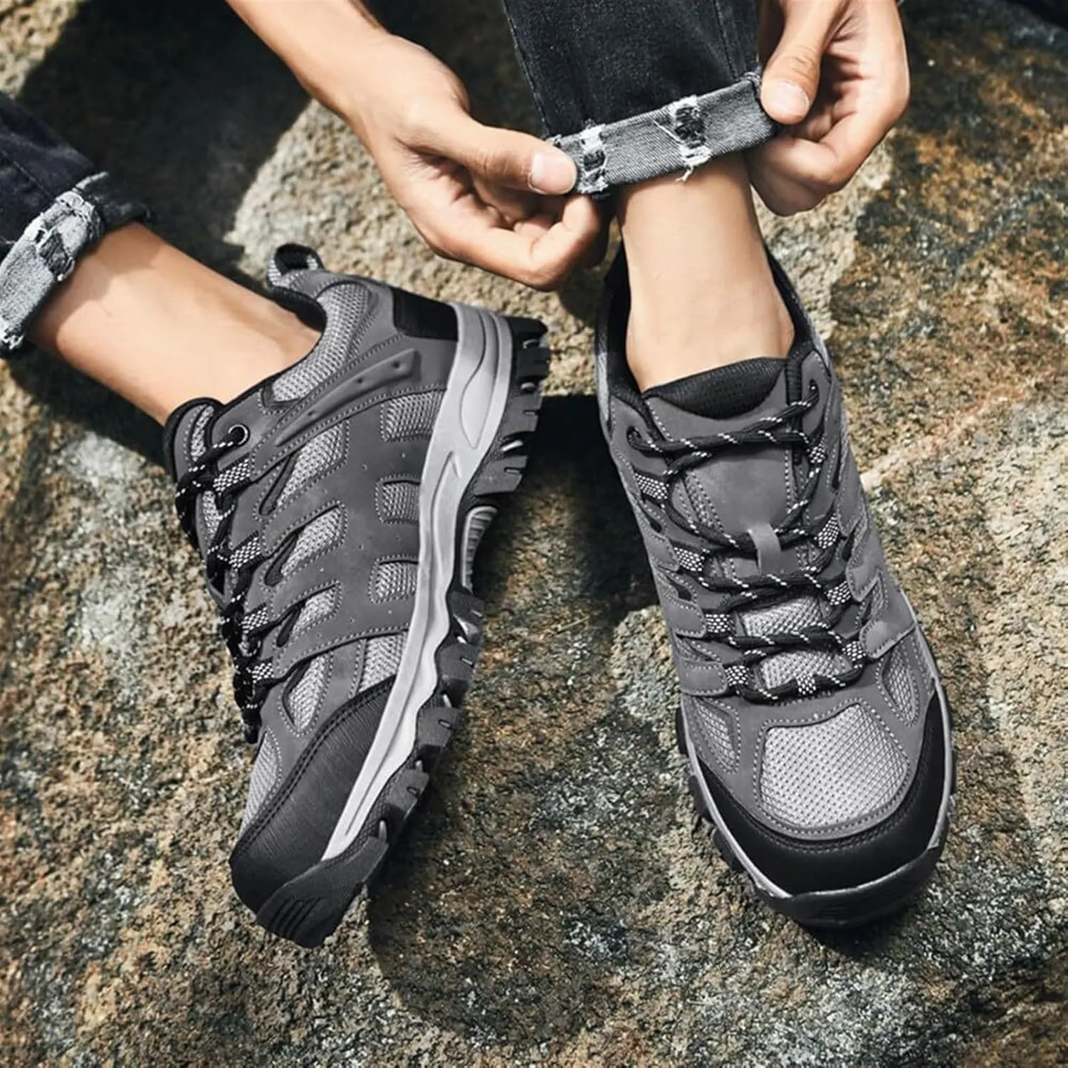 Men's Fashion Waterproof Hiking Shoes Leather Comfortable Lace Up Lightweight Anti Slip Low Tops Outdoor Walking Work Shoes Trail Running for Men