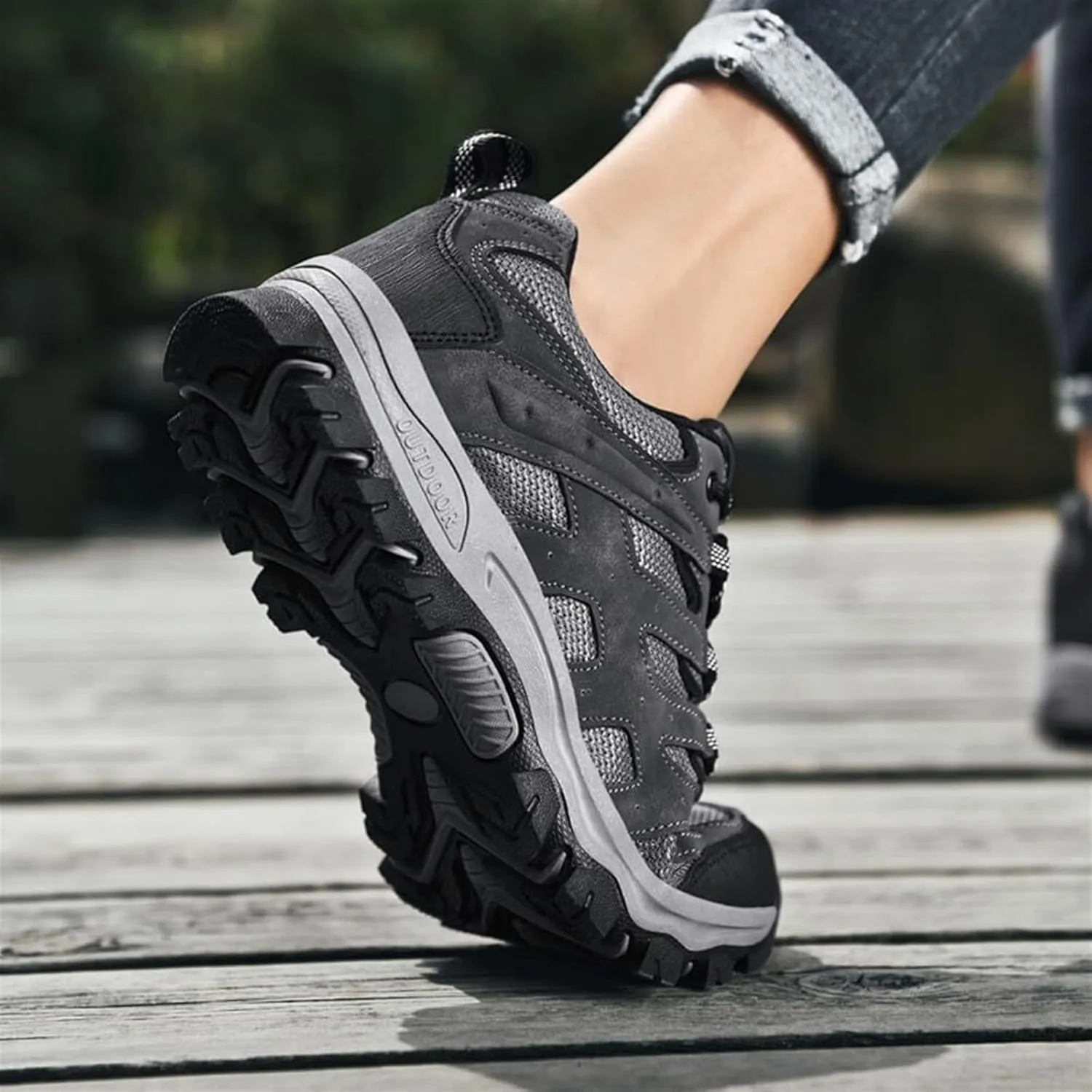 Men's Fashion Waterproof Hiking Shoes Leather Comfortable Lace Up Lightweight Anti Slip Low Tops Outdoor Walking Work Shoes Trail Running for Men