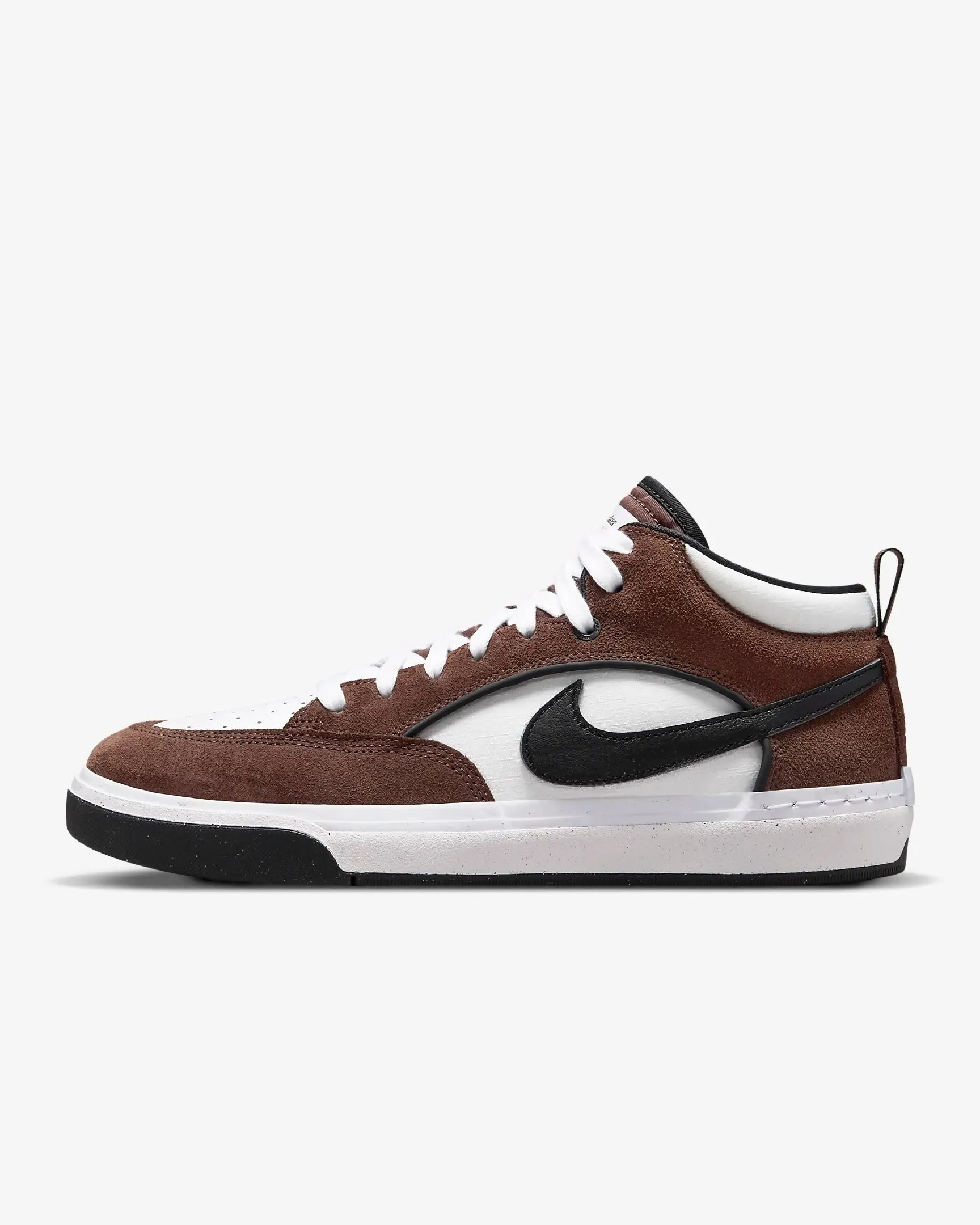Nike SB React Leo “Light Chocolate”