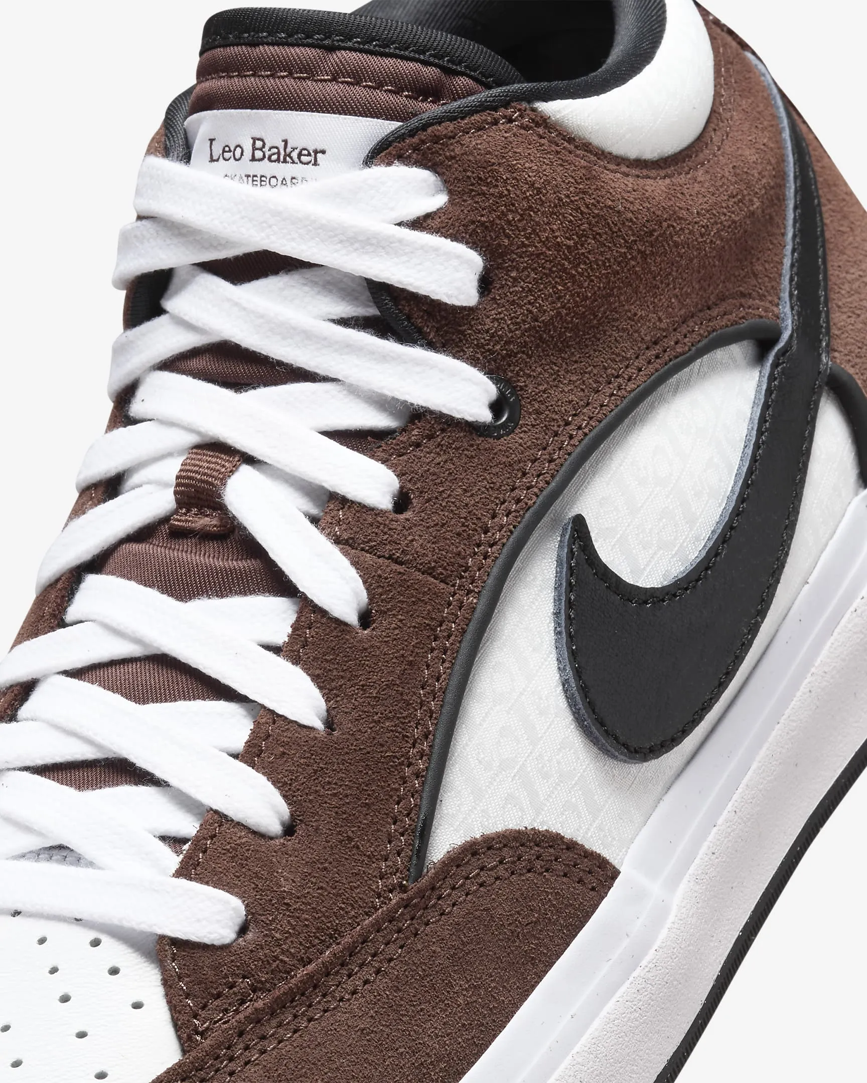 Nike SB React Leo “Light Chocolate”