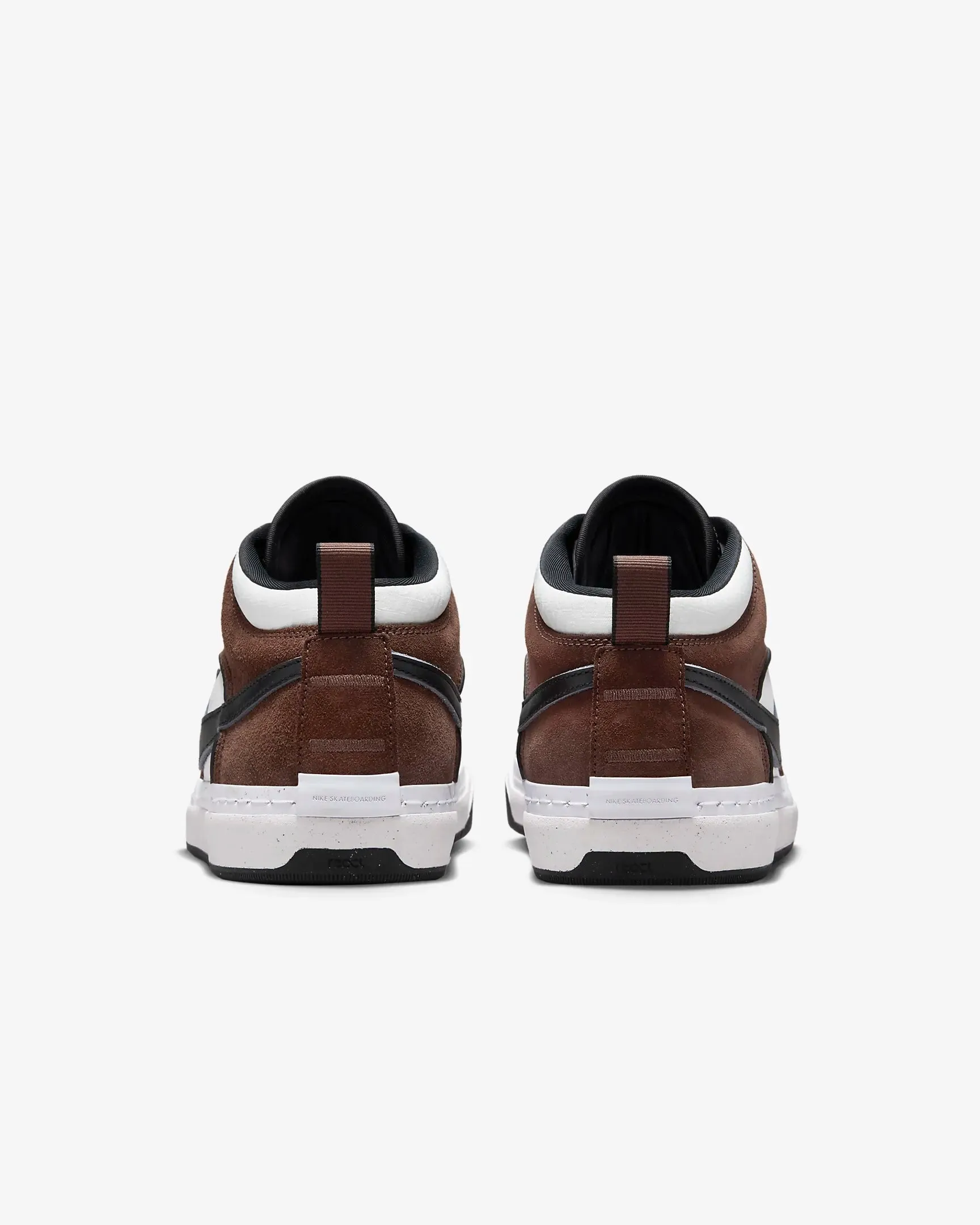 Nike SB React Leo “Light Chocolate”