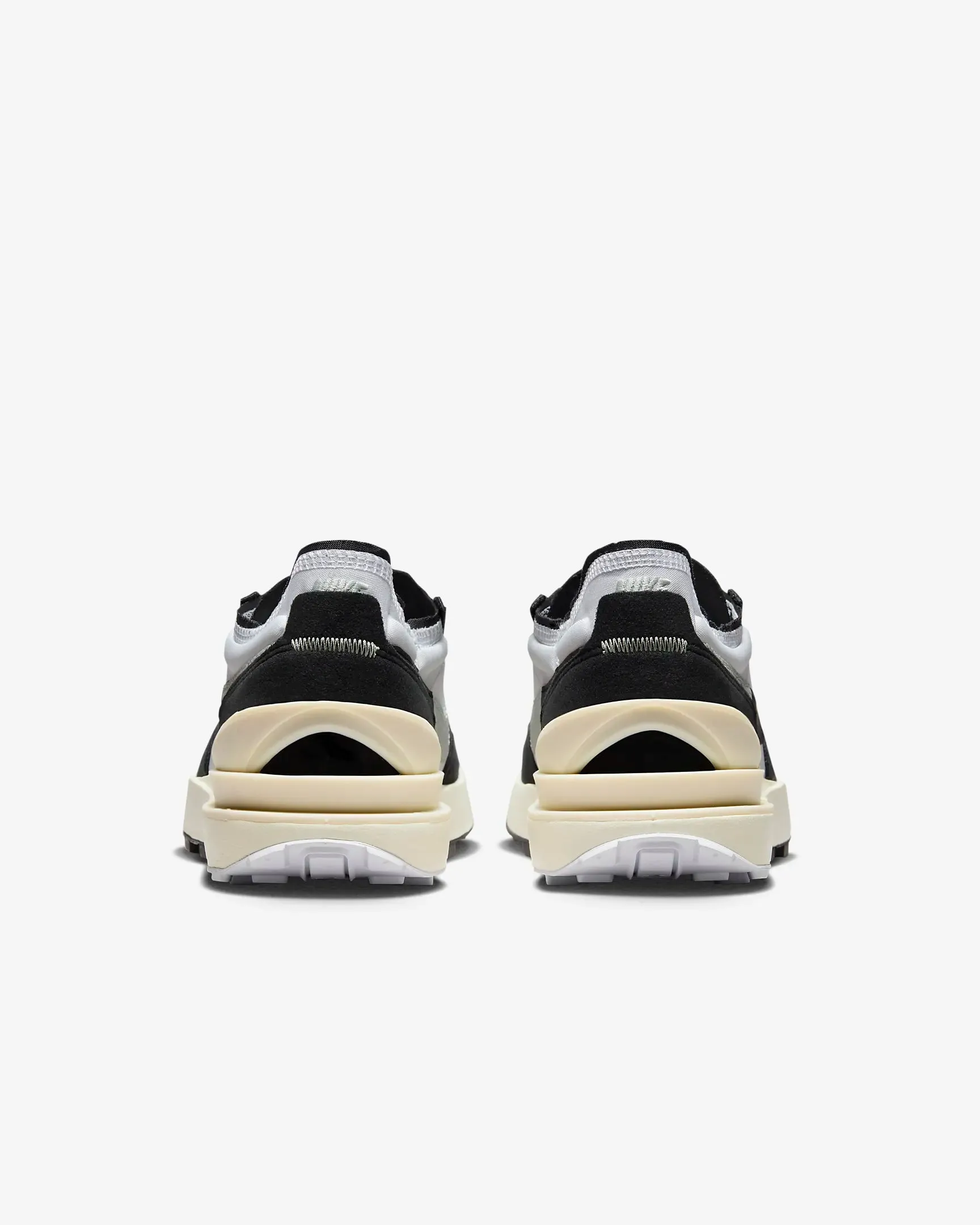 NIKE WAFFLE ONE SE White Black Light Silver DZ2527-100