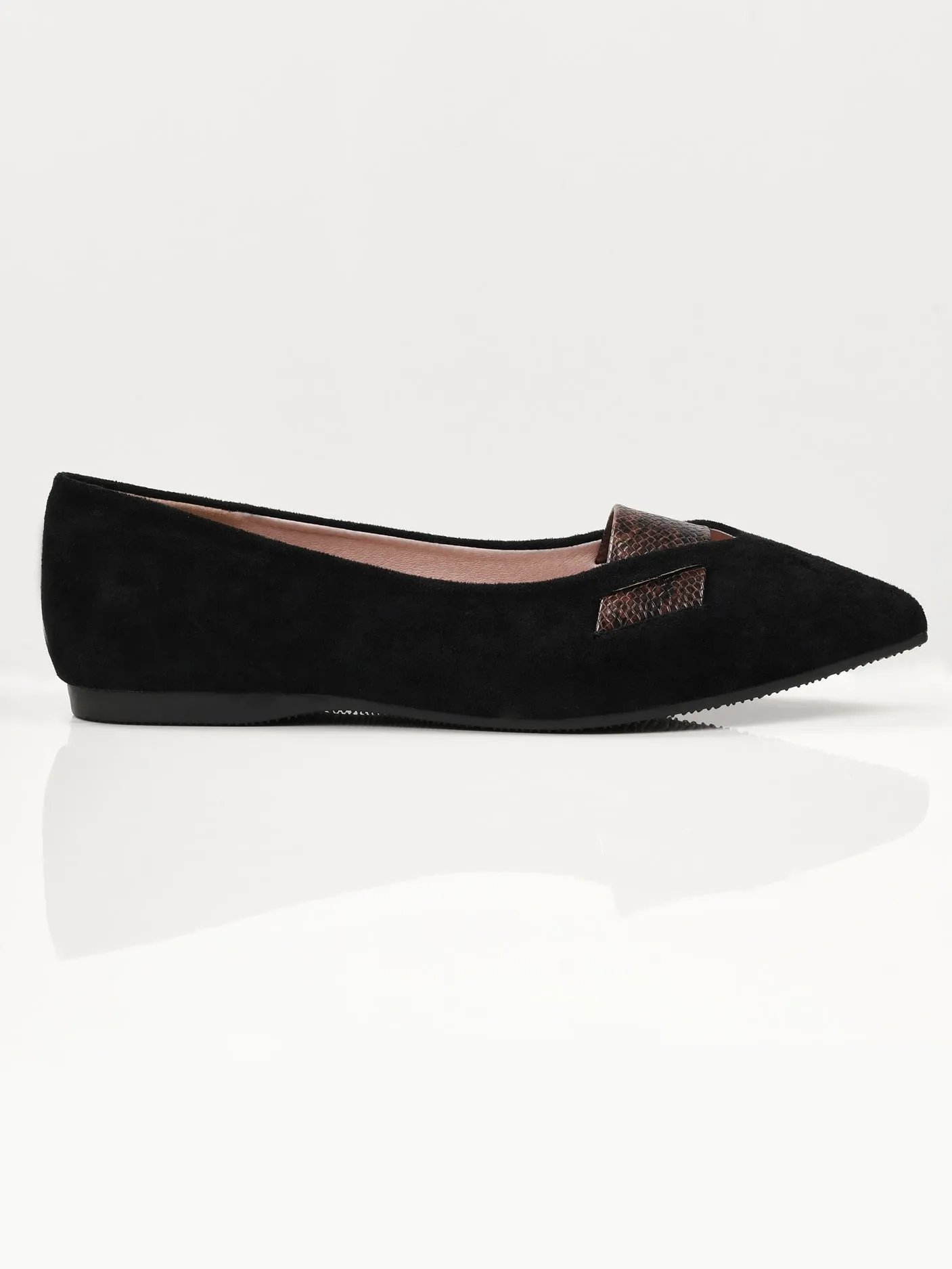 Printed Stripe Shoes - Black