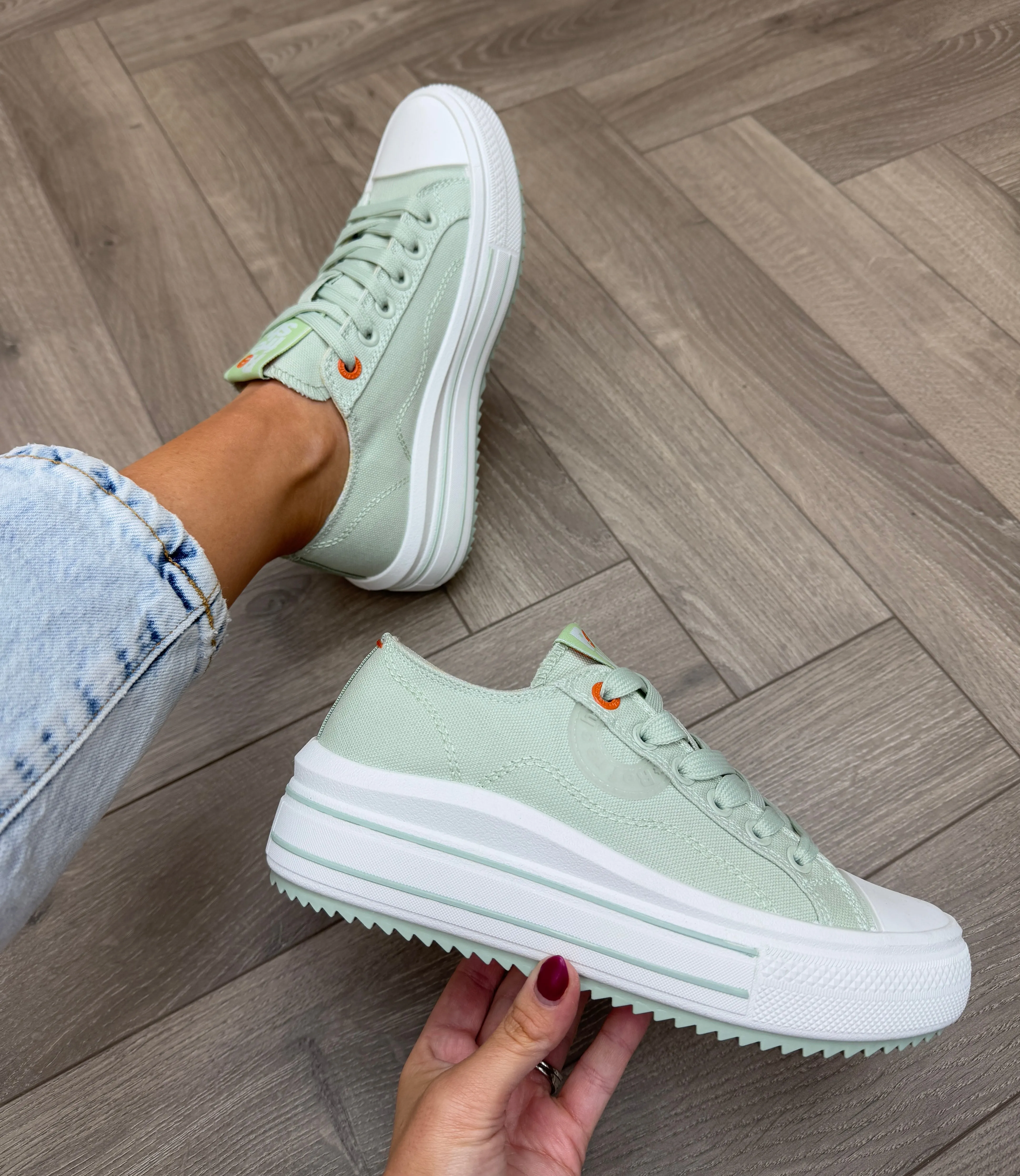 Refresh (SS25) Canvas Lace Up Trainer 172719 - Aqua (R18)
