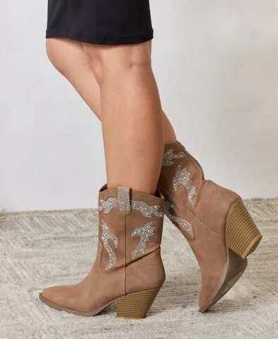 Rhinestone Cowboy Boots | Tan