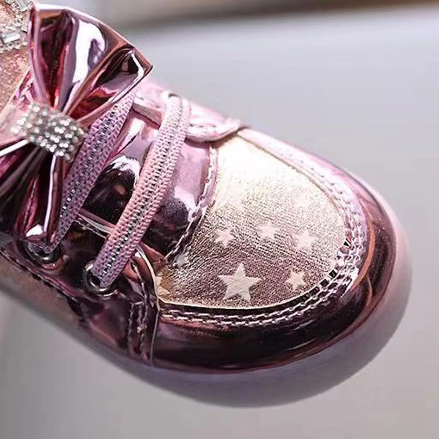 Toddler Light Up Sneaker Baby Infant Newborn First Walking Sport Shoes with Bow Girls Boys Led Outdoor Slip On Shoes