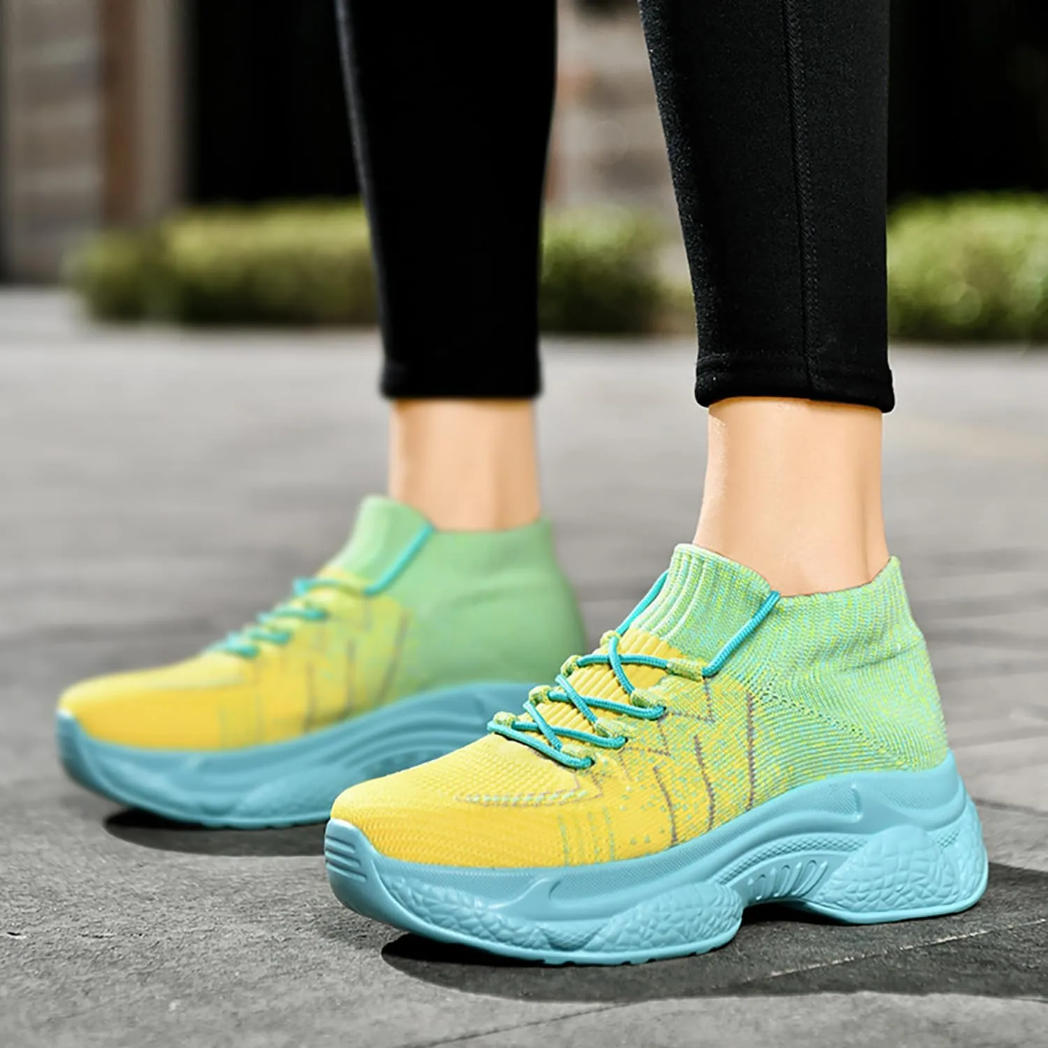 Womens Running Shoes Slip-on Walking Tennis Sneakers Lightweight Breathable Casual Soft Sole Mesh Workout Sports Shoes