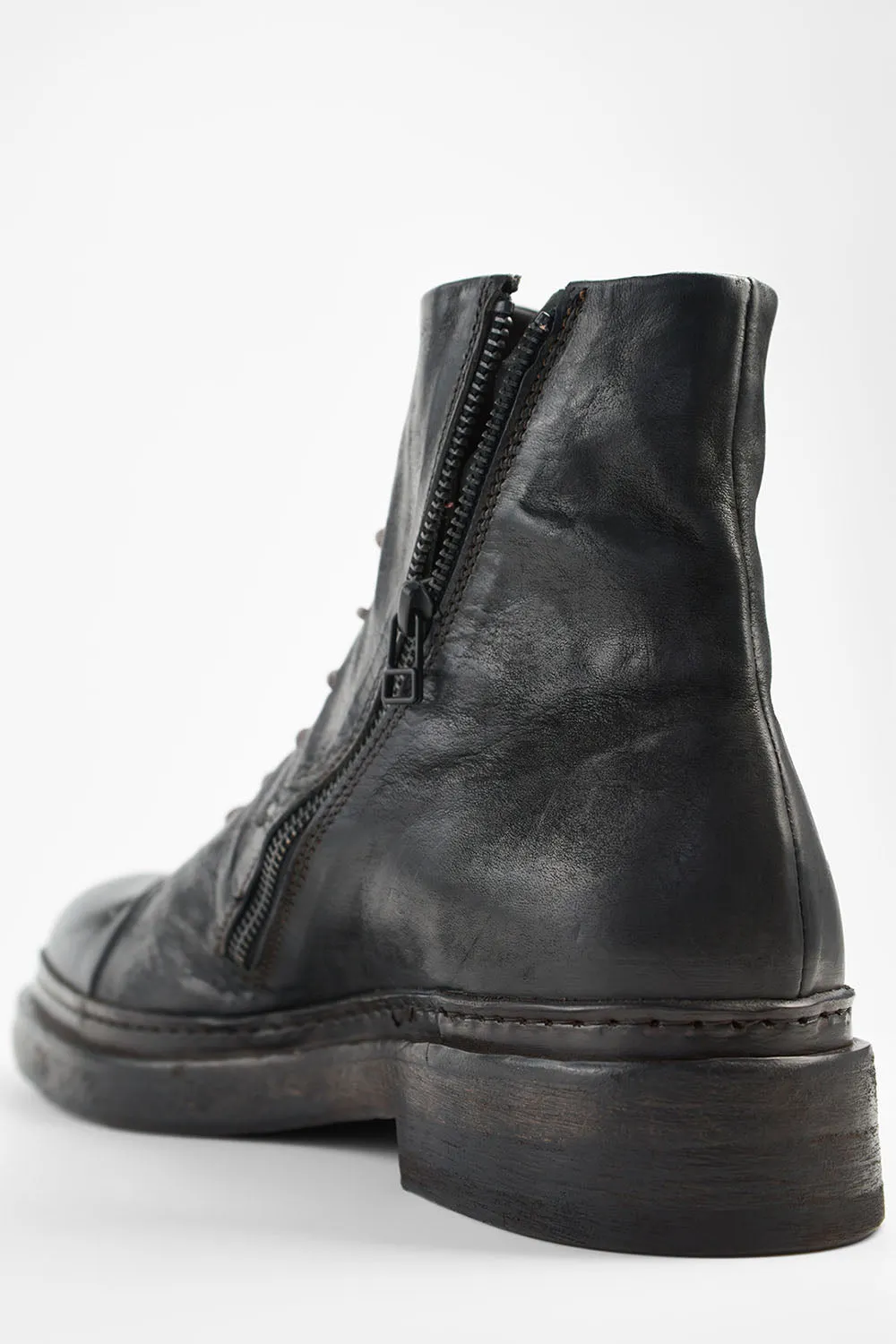 YALE matte-black welted oxford lace up boots.