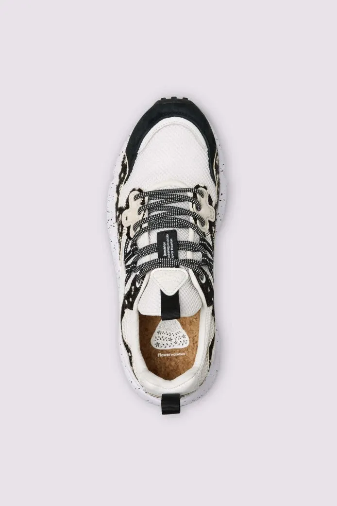 Yamano 3 Uni Black and White Trainers